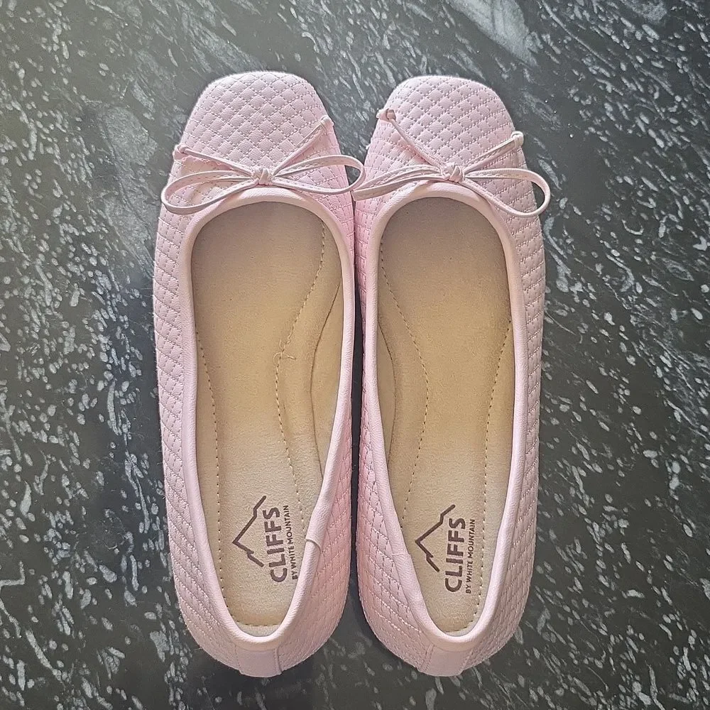BRAND NEW CLIFFS BY WHITE MOUNTAIN WOMEN'S QUILTED BALLET FLAT R3